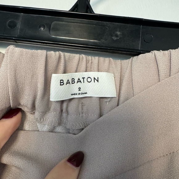 Aritzia Babaton Conan Pant Nude Tan Side Stripe Cropped Pants Size 2 - Picture 3 of 4